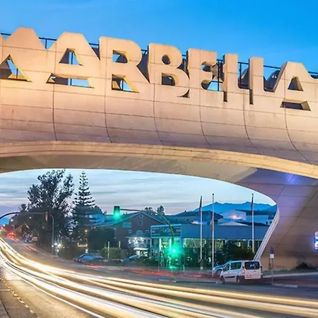 Marbella Cottage 马尔韦利亚
