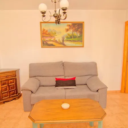 公寓 Marbella Cottage 马尔韦利亚
